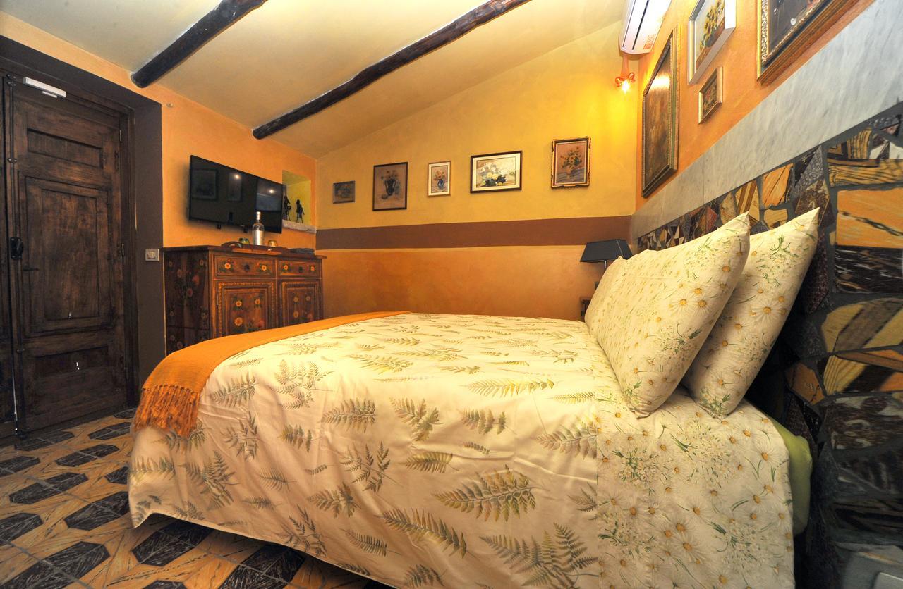 La Canonica Dei Fiori - Anna Fendi Country House Hotel Ronciglione  Ngoại thất bức ảnh